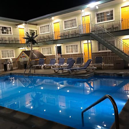 Sunrise Inn ワイルドウッド エクステリア 写真