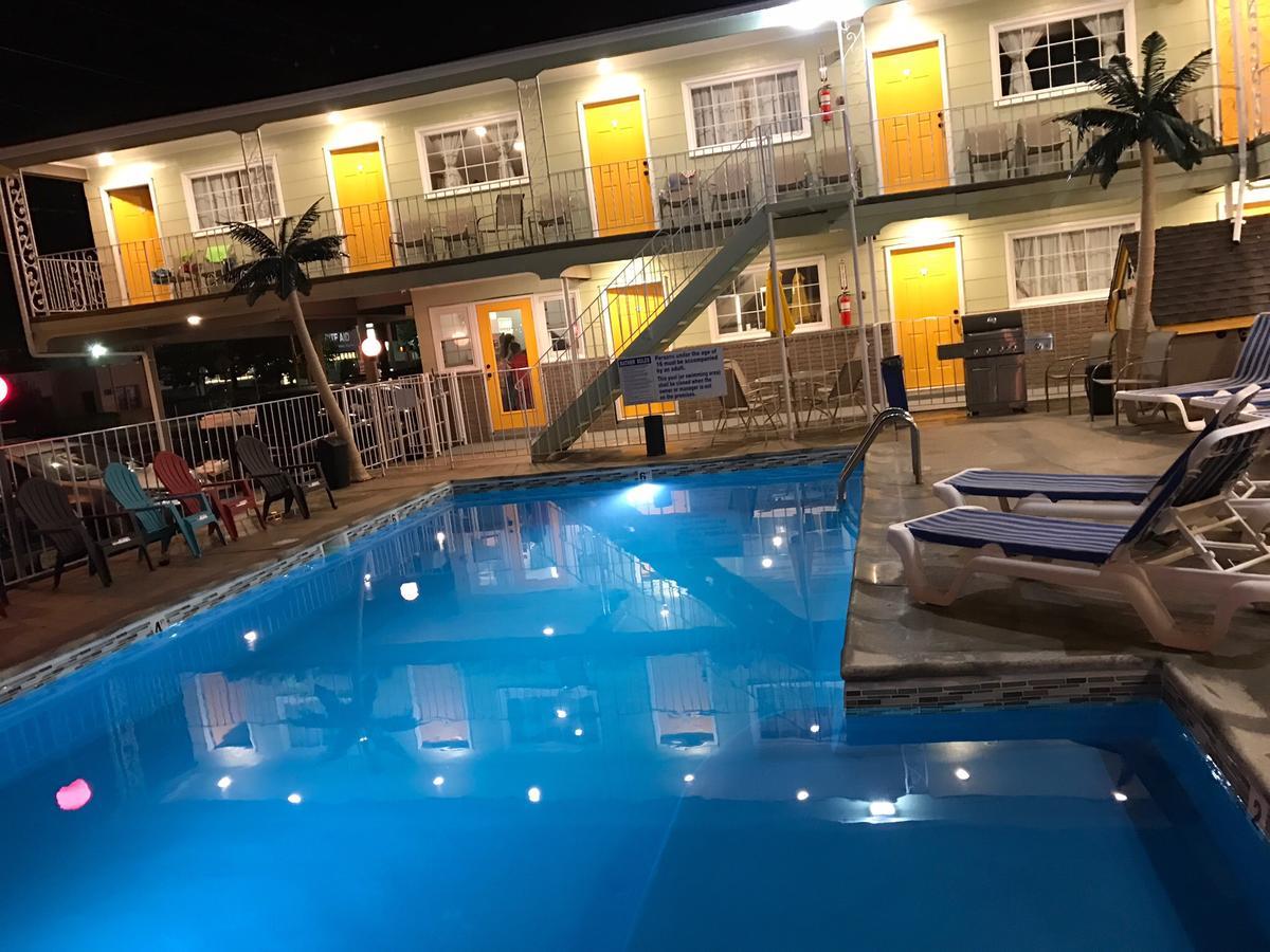 Sunrise Inn ワイルドウッド エクステリア 写真