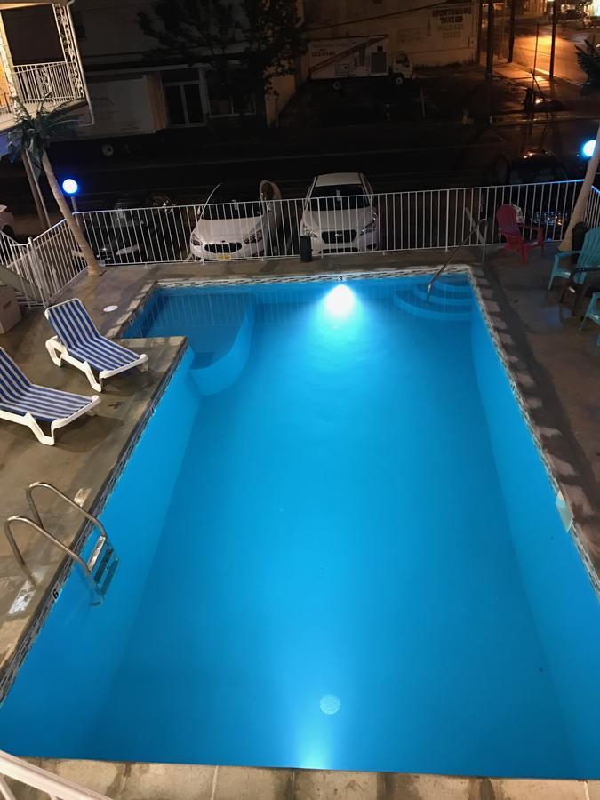Sunrise Inn ワイルドウッド エクステリア 写真